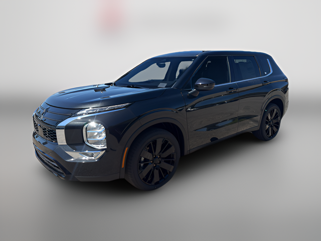 2026 Mitsubishi Outlander LE