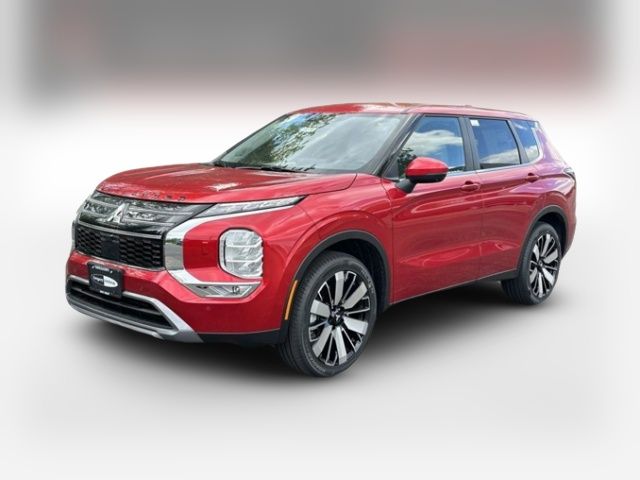 2026 Mitsubishi Outlander SE