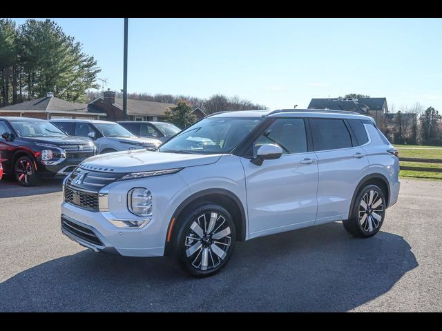 2026 Mitsubishi Outlander SEL