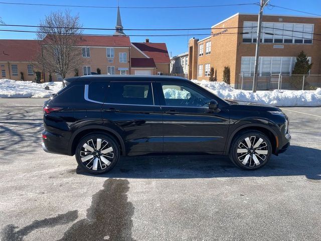 2026 Mitsubishi Outlander SEL