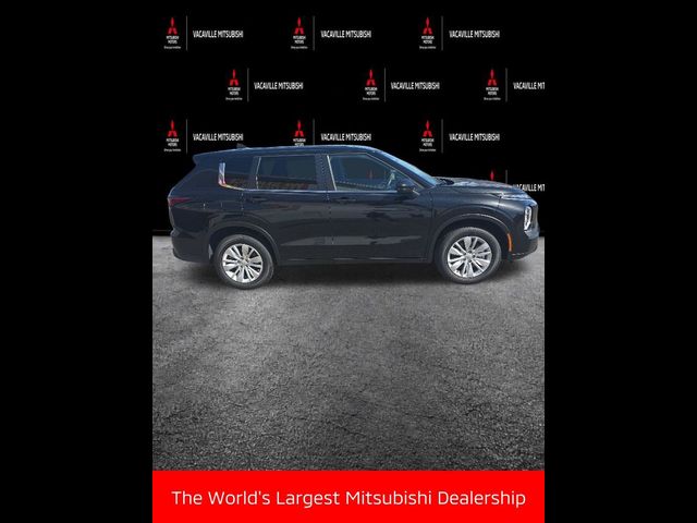 2026 Mitsubishi Outlander ES