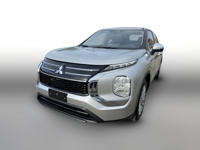 2026 Mitsubishi Outlander ES