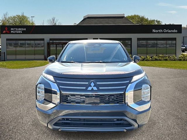 2026 Mitsubishi Outlander ES