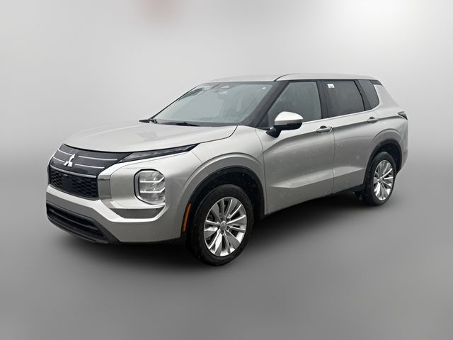 2026 Mitsubishi Outlander ES