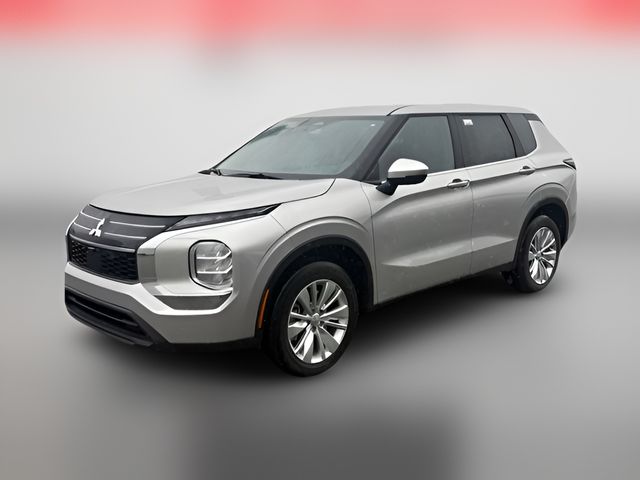 2026 Mitsubishi Outlander ES