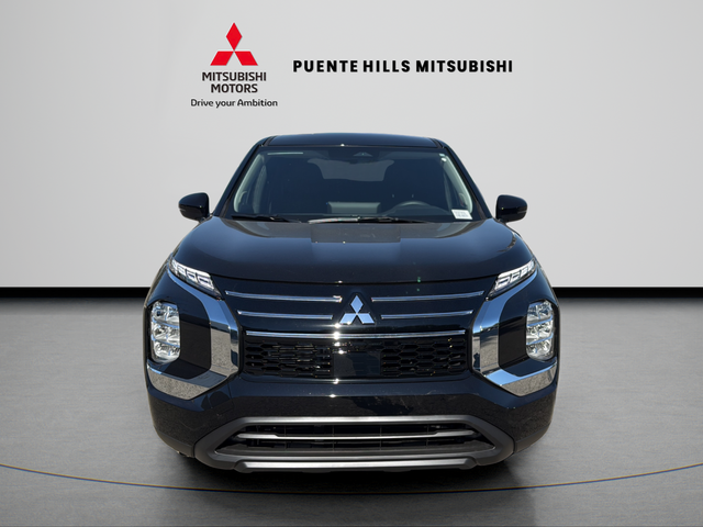 2026 Mitsubishi Outlander ES