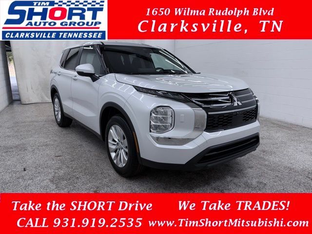 2026 Mitsubishi Outlander ES