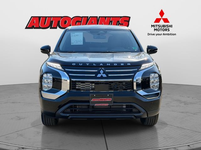 2026 Mitsubishi Outlander ES