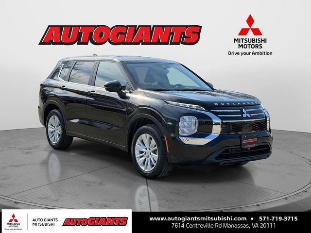 2026 Mitsubishi Outlander ES