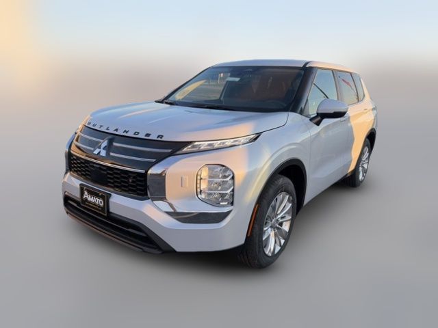 2026 Mitsubishi Outlander ES