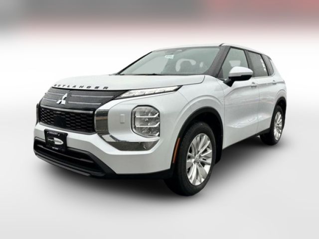 2026 Mitsubishi Outlander ES