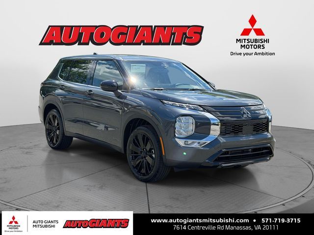 2026 Mitsubishi Outlander LE
