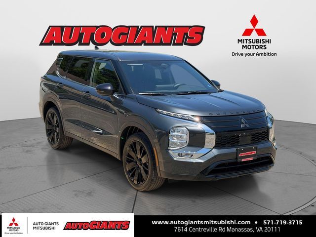 2026 Mitsubishi Outlander LE