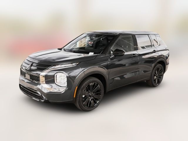 2026 Mitsubishi Outlander LE