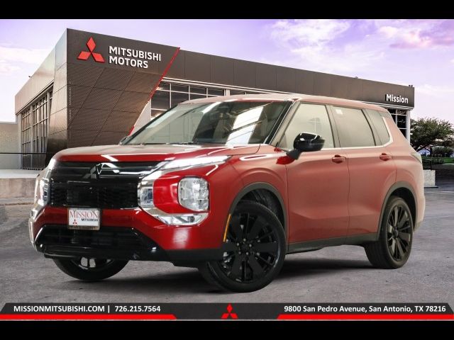 2026 Mitsubishi Outlander LE