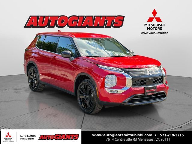 2026 Mitsubishi Outlander LE