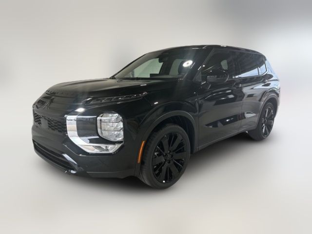 2026 Mitsubishi Outlander LE