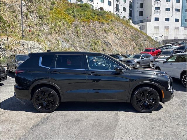 2026 Mitsubishi Outlander LE