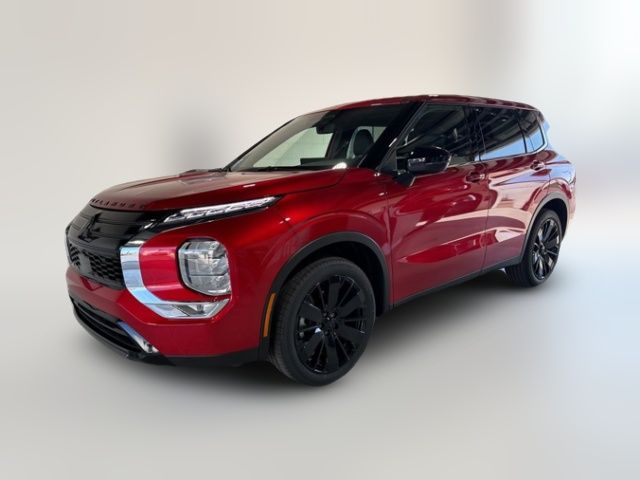 2026 Mitsubishi Outlander LE