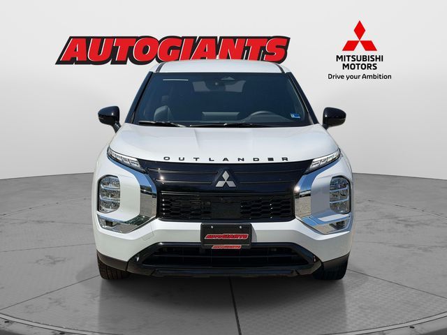 2026 Mitsubishi Outlander LE