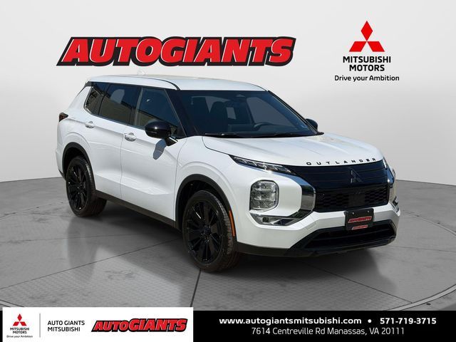 2026 Mitsubishi Outlander LE