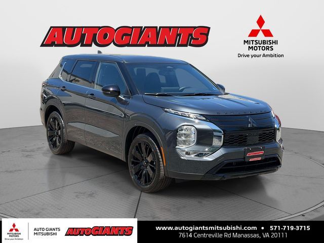 2026 Mitsubishi Outlander LE