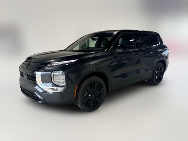 2026 Mitsubishi Outlander LE