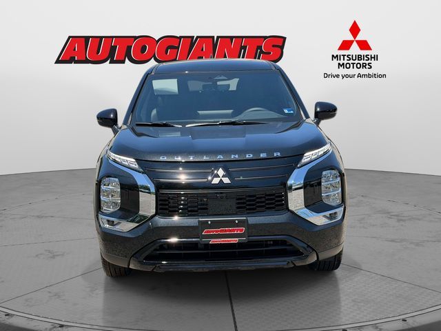2026 Mitsubishi Outlander LE