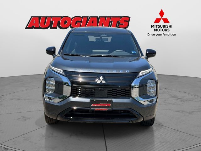 2026 Mitsubishi Outlander LE