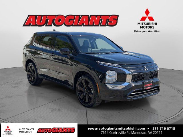 2026 Mitsubishi Outlander LE