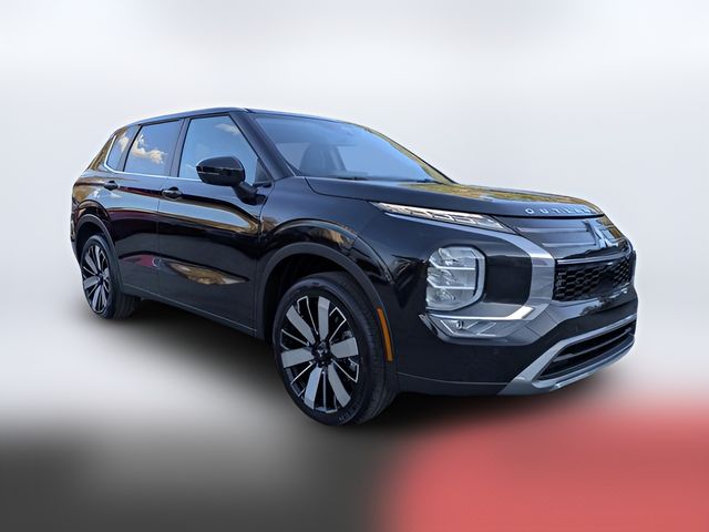 2026 Mitsubishi Outlander SE