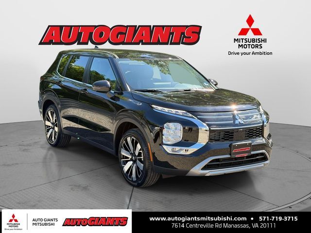 2026 Mitsubishi Outlander SE