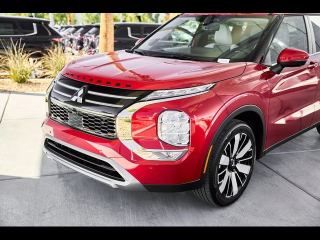 2026 Mitsubishi Outlander SE