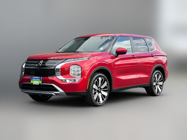 2026 Mitsubishi Outlander SE