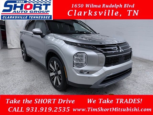 2026 Mitsubishi Outlander SE