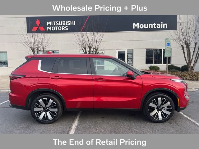 2026 Mitsubishi Outlander SE