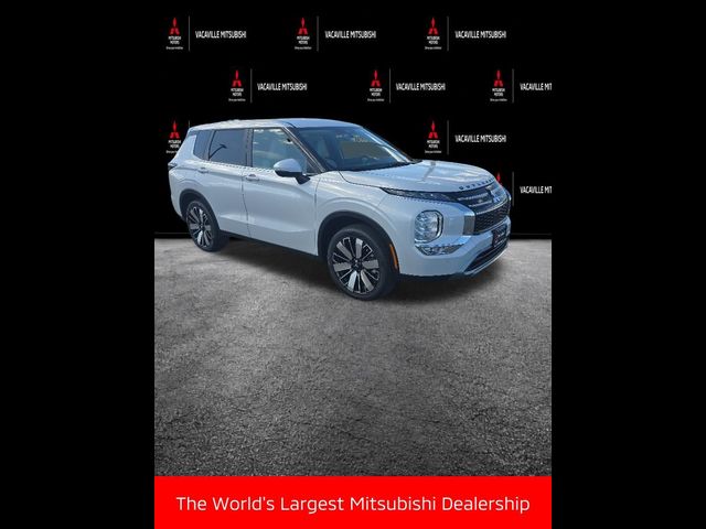 2026 Mitsubishi Outlander SE