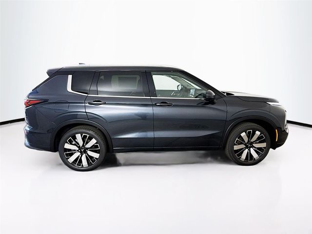 2026 Mitsubishi Outlander SEL