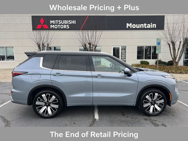 2026 Mitsubishi Outlander SEL