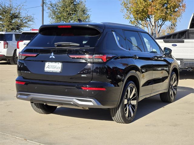 2026 Mitsubishi Outlander SEL