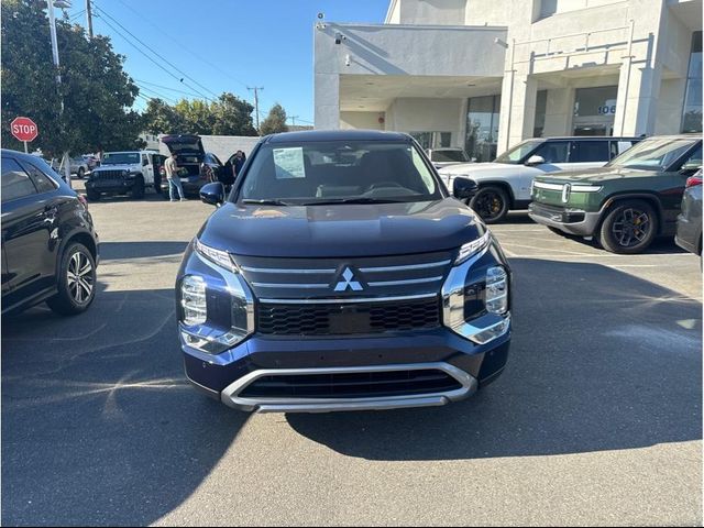 2026 Mitsubishi Outlander Plug-In Hybrid SE
