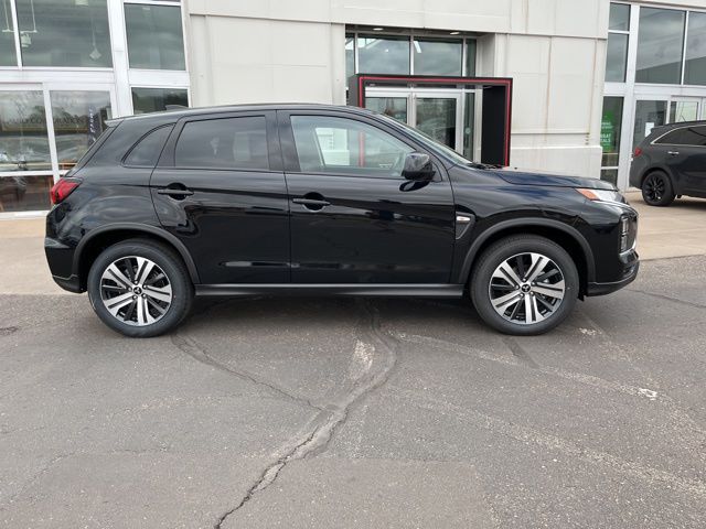 2026 Mitsubishi Outlander Sport ES
