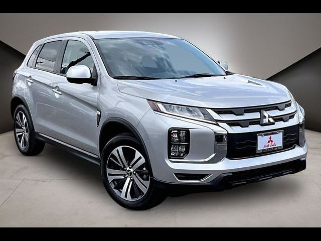 2026 Mitsubishi Outlander Sport ES