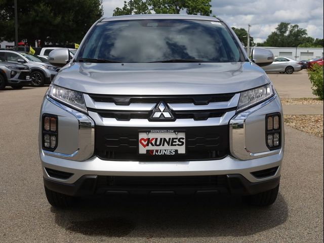 2026 Mitsubishi Outlander Sport SE