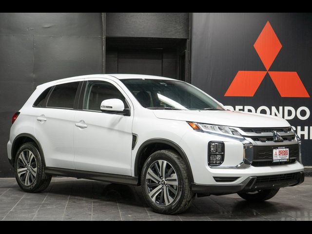 2026 Mitsubishi Outlander Sport SE