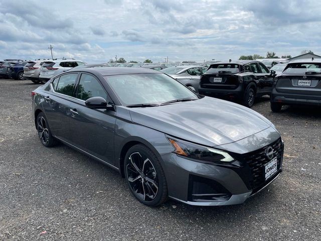 2026 Nissan Altima SR