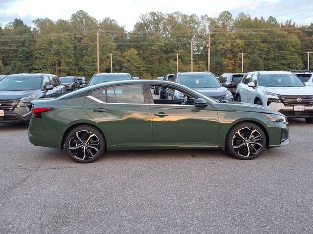 2026 Nissan Altima SR