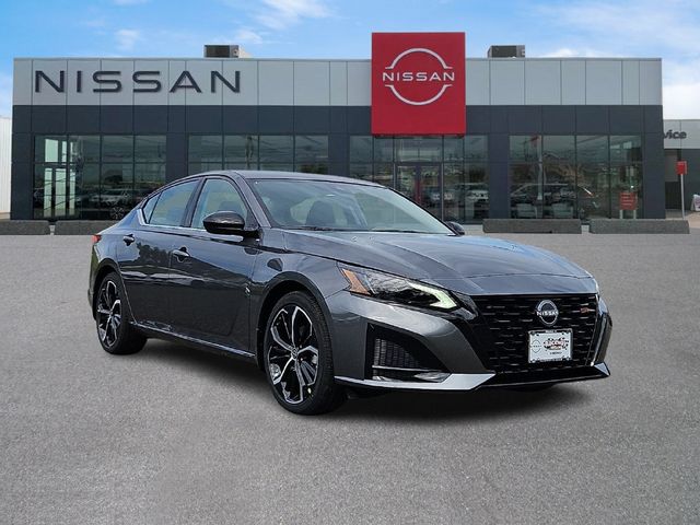 2026 Nissan Altima SR