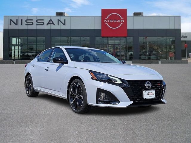 2026 Nissan Altima SR