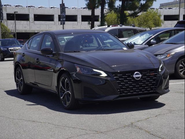 2026 Nissan Altima SR